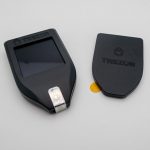 trezor_t_10-1